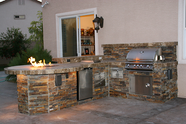 Custom Outdoor Kitchen Design with Social Area and Fire Pit - Vista BBQ